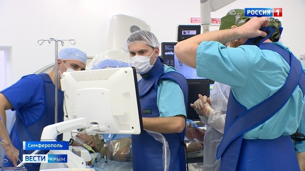 Операцию на клапане сердца впервые провели в Крыму