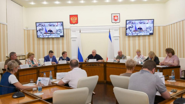 Сергей Аксёнов проверил эффективность муниципалитетов: бюджет, ЖКХ и обратная связь с населением под особым контролем