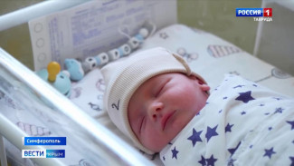 С начала этого года в родильных домах Крыма на свет появились почти 7 тысяч новорождённых