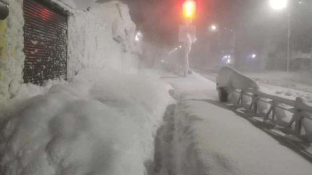 Снежный коллапс на трассе М-4 "Дон"