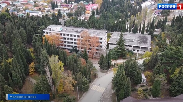 Крымский санаторий более 10 лет разрушается и разворовывается