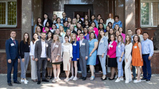 Молодые учителя из Крыма показали «Лучшие педагогические практики» и победили во Всероссийском конкурсе