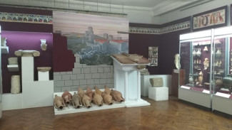 Выставка предметов из античного некрополя пройдёт в Лапидарии Керчи