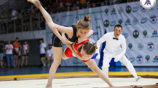 Ялтинские спортсмены заняли призовые места на первенстве России по сумо