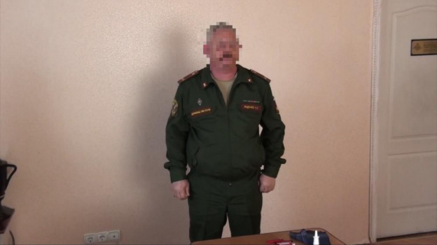 Экс-начальник военкомата Бахчисарайского района «откосил» более 30 призывников