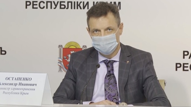 Остапенко призвал крымских пенсионеров сделать прививку от коронавируса