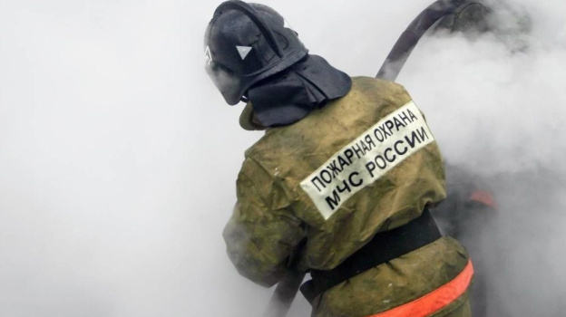 Сегодня ночью крымские пожарные боролись с огнем в Симферопольском районе 