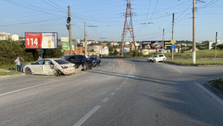 В Севастополе два человека пострадали в ДТП