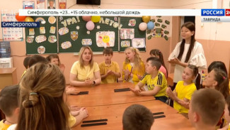 В пришкольных лагерях Крыма открылись первые смены