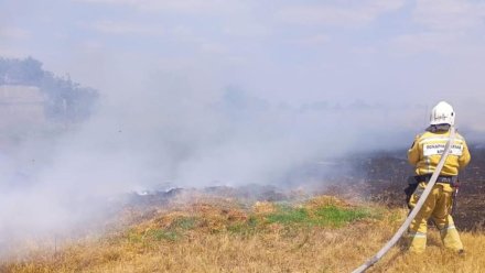  В Красногвардейском районе горел сеновал 