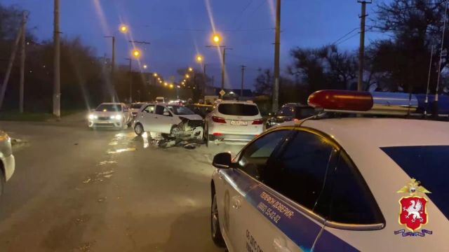 В Севастополе в тройном ДТП пострадал ребенок