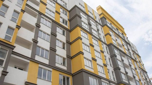 В Симферополе депортированные граждане получили ключи от новых квартир