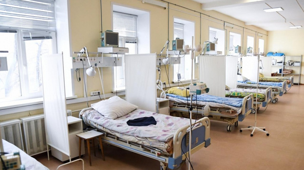 В Крыму количество свободных коек для ковидных больных сокращается с каждым днем