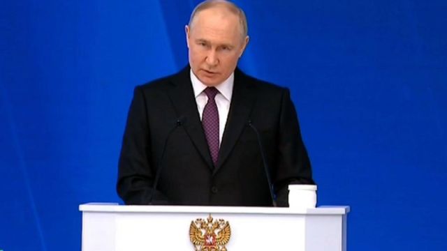 Путин поручил сделать доступным отдых граждан на Чёрном море