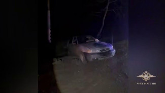 В Крыму подросток без водительских прав протаранил автомобиль, пытаясь скрыться от полиции 