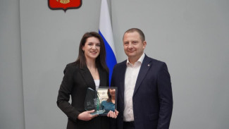 Журналист Вести Крым получила награду в рамках конкурса «Журналист года — 2025»