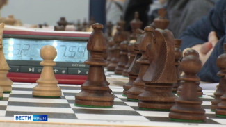 Гроссмейстер Карякин откроет шахматную школу в Крыму