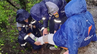 Туристка повредила ногу, спускаясь с плато Мангуп-Кале