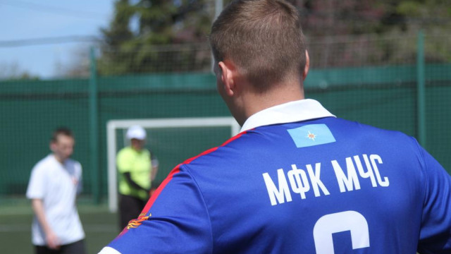 В Севастополе проходят соревнования Южного федерального округа по мини-футболу