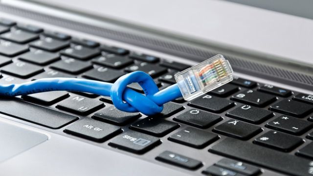 Соцсетям пригрозили жестким наказанием за неуважение к власти
