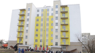Подрядчик сорвал строительство дома для депортированных в Керчи 