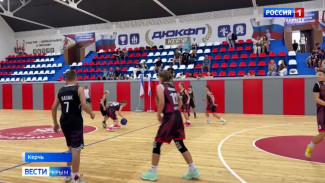 В Керчи после капитального ремонта открыли Дворец спорта «Судостроитель»