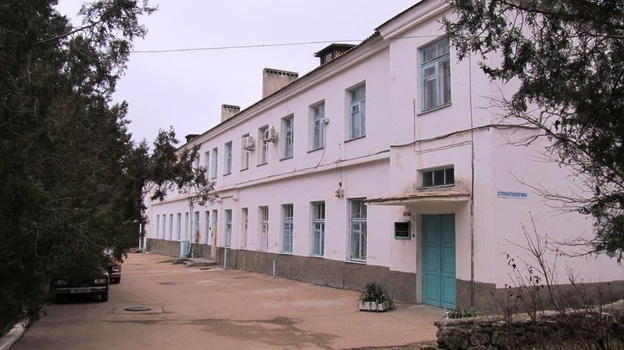 Горбольница №4 Севастополя прекратила приём ковидных пациентов
