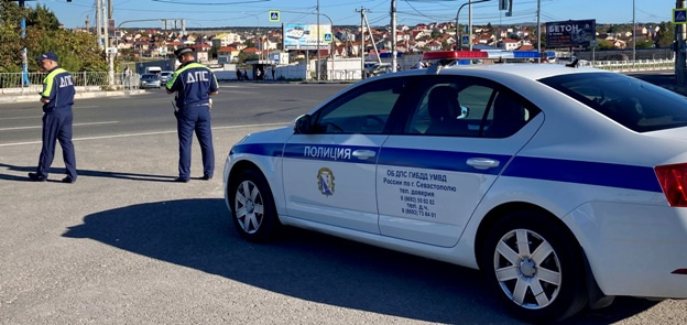 В Севастополе поймали водителя с 53 неуплаченными штрафами 