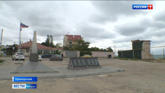 Кафе рядом с памятником вызвало скандал в Крыму