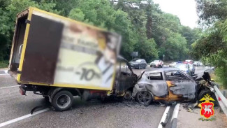 В Ялте полиция устанавливает обстоятельства ДТП