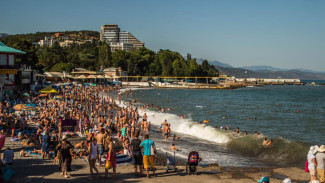 Синоптики спрогнозировали, когда прогреется вода у побережья Крыма