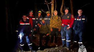 Двоих туристов спасли в горах Бахчисарайского района