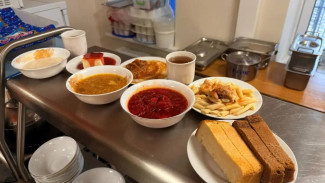 В Ялте родители могут проверить качество питания в школьных столовых