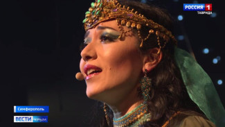  Профессиональный праздник отмечают актеры театра и кино