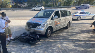 Несовершеннолетний водитель мопеда попал в ДТП в Ялте